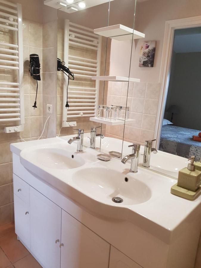 LʼIsle-sur-la-Sorgue Mas Clement - Chambre Et Table D'Hotes المظهر الخارجي الصورة