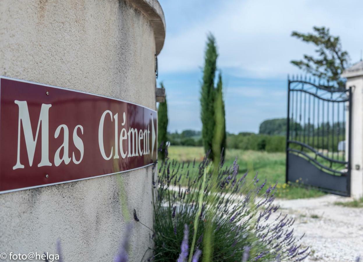 LʼIsle-sur-la-Sorgue Mas Clement - Chambre Et Table D'Hotes المظهر الخارجي الصورة